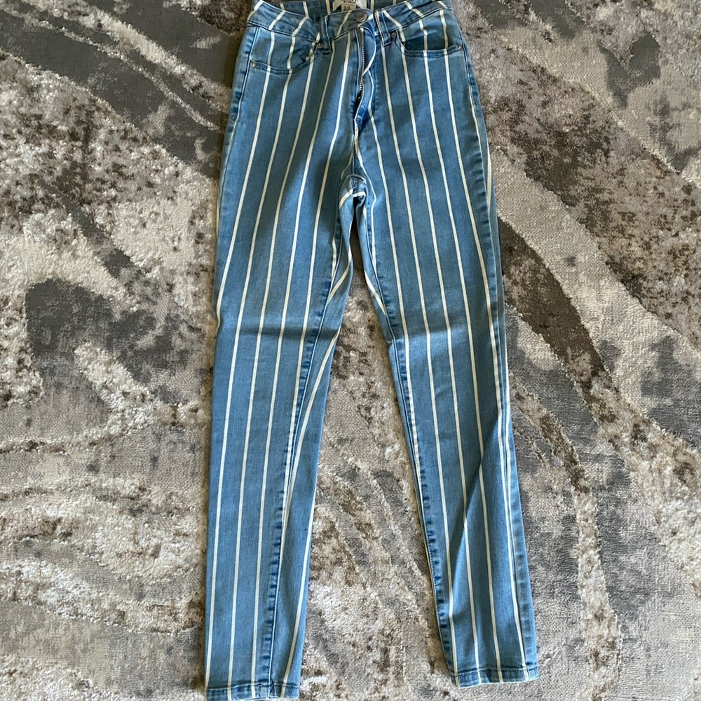 Forever 21 jeans with white stripes. Skinny